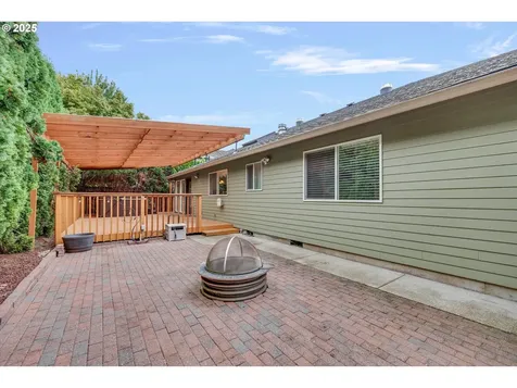 312 NE 14th Avenue Canby OR 97013