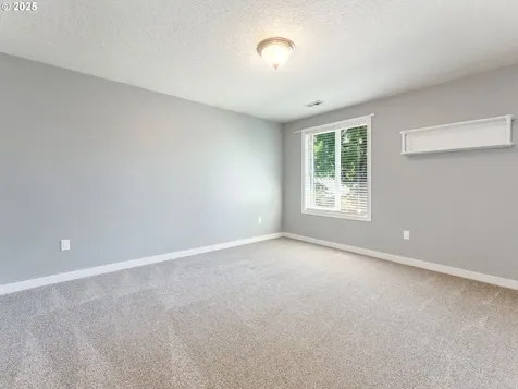 1713 NW 90th Street Vancouver WA 98665