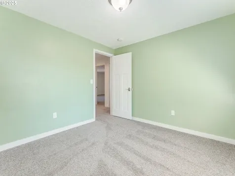 1713 NW 90th Street Vancouver WA 98665