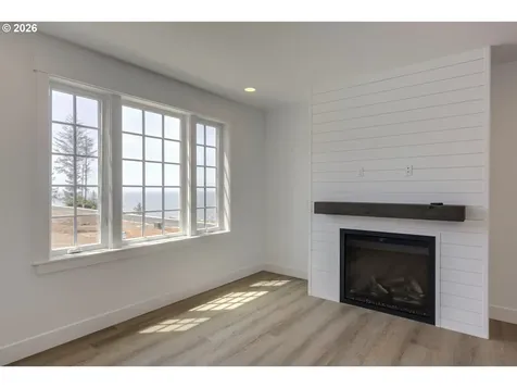 413 NE Moonwake Lane Depoe Bay OR 97341