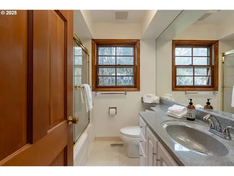 2654 Maria Court West Linn OR 97068