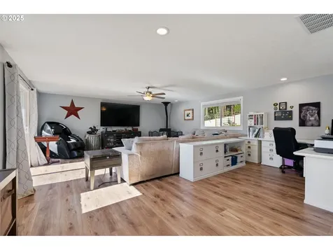 21303 SW Hells Canyon Road Sherwood OR 97140