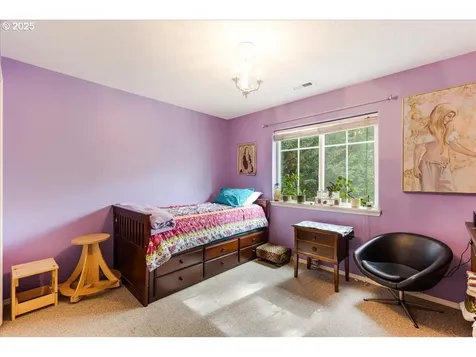 2498 NE 10th Avenue Hillsboro OR 97124