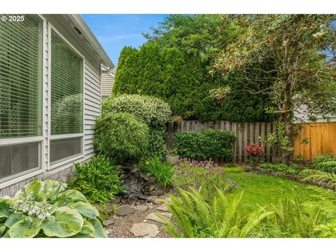 2498 NE 10th Avenue Hillsboro OR 97124