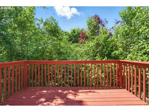 4736 SE Rex Drive Portland OR 97206