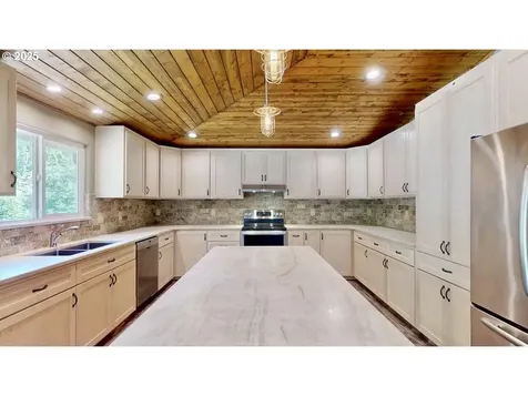 94345 Orchard Lane Gold Beach OR 97444