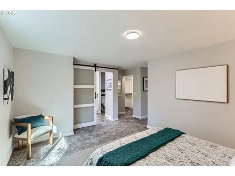 2564 NE Laura Street Hillsboro OR 97124