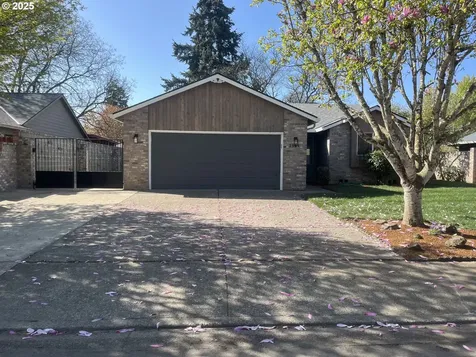 2564 NE Laura Street Hillsboro OR 97124
