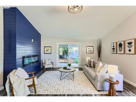 2564 NE Laura Street Hillsboro OR 97124