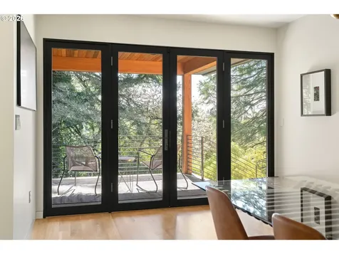5202 SW Burton Drive Portland OR 97221