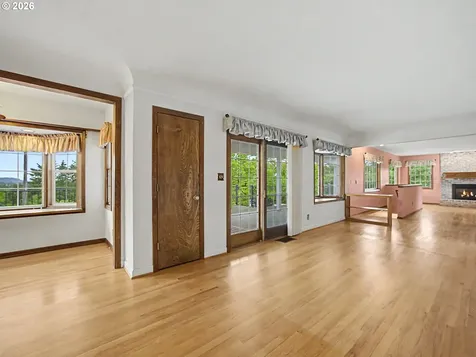 31216 SE Division Drive Troutdale OR 97060