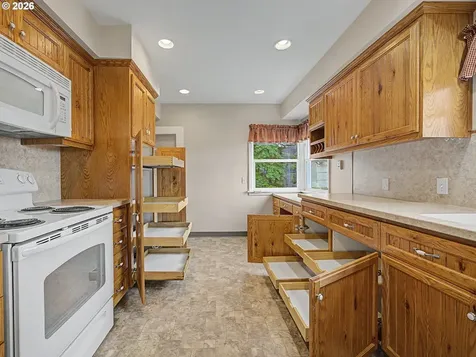 31216 SE Division Drive Troutdale OR 97060