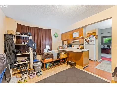 6385 Mcewan Road Lake Oswego OR 97035