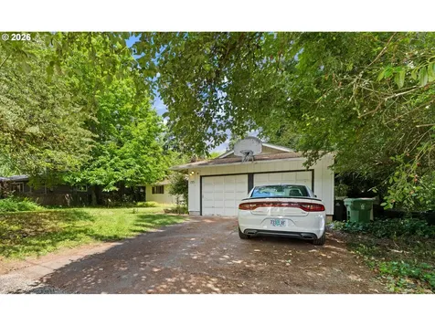 6385 Mcewan Road Lake Oswego OR 97035