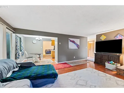 6385 Mcewan Road Lake Oswego OR 97035