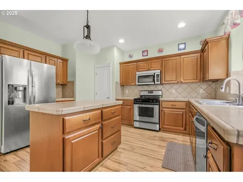 14606 NW 19th Avenue Vancouver WA 98685