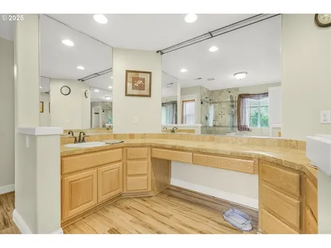 14606 NW 19th Avenue Vancouver WA 98685