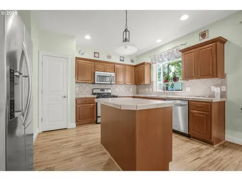 14606 NW 19th Avenue Vancouver WA 98685