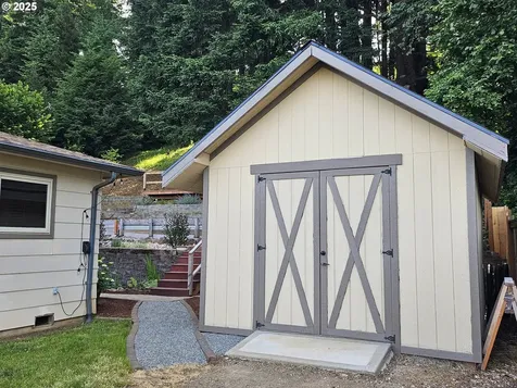 190 SE Shafford Street Estacada OR 97023
