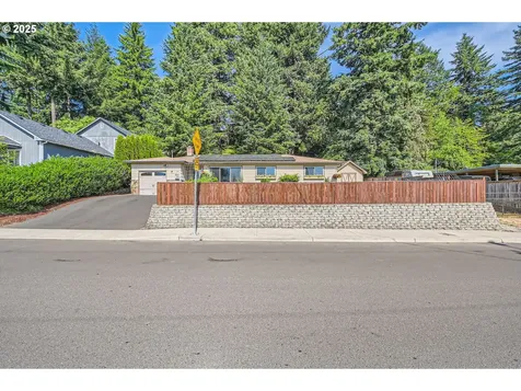 190 SE Shafford Street Estacada OR 97023