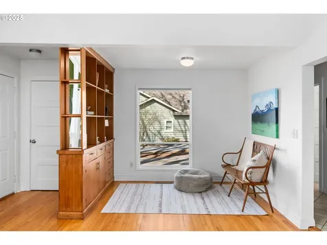 6031 SW Haines Street Portland OR 97219