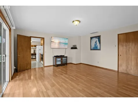 815 SW 126th Avenue Beaverton OR 97005