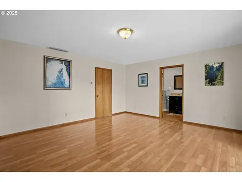 815 SW 126th Avenue Beaverton OR 97005