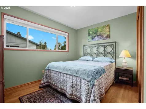 815 SW 126th Avenue Beaverton OR 97005
