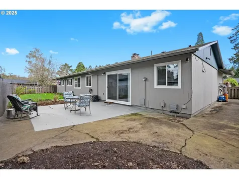 815 SW 126th Avenue Beaverton OR 97005