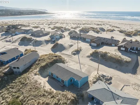 105 NW Oceania Drive Waldport OR 97394