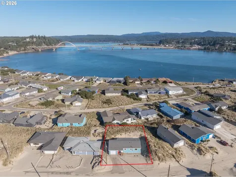 105 NW Oceania Drive Waldport OR 97394