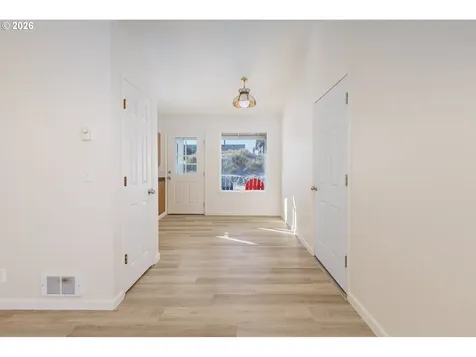 105 NW Oceania Drive Waldport OR 97394