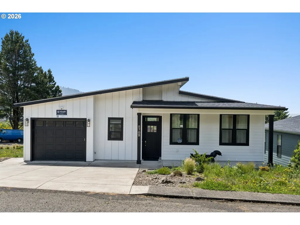 5705 Rollo Drive Neskowin OR 97149