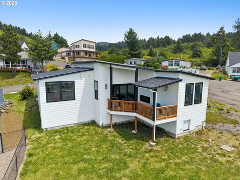 5705 Rollo Drive Neskowin OR 97149