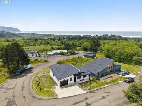 5705 Rollo Drive Neskowin OR 97149