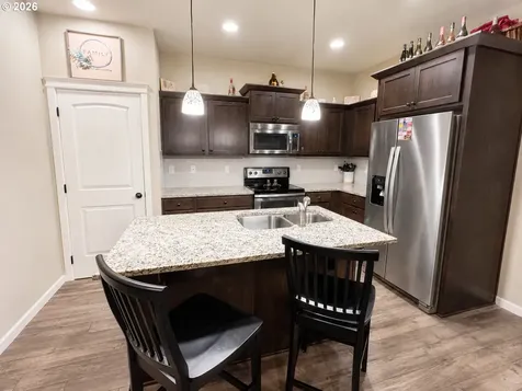 2837 25th Place Forest Grove OR 97116