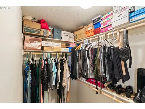 2837 25th Place Forest Grove OR 97116