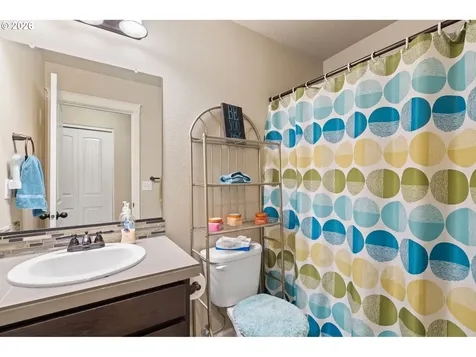 2837 25th Place Forest Grove OR 97116