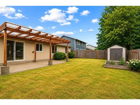 980 SE Oak Street Dundee OR 97115