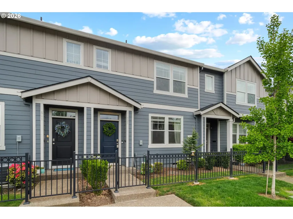 821 N 19th Avenue Cornelius OR 97113