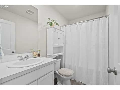 821 N 19th Avenue Cornelius OR 97113