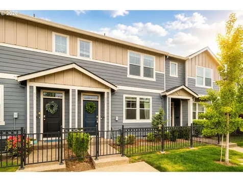 821 N 19th Avenue Cornelius OR 97113