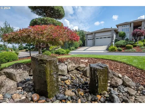 9365 SE Pennington Court Happy Valley OR 97086