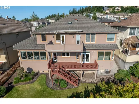 9365 SE Pennington Court Happy Valley OR 97086