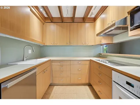 12115 NW Old Quarry Road Portland OR 97229