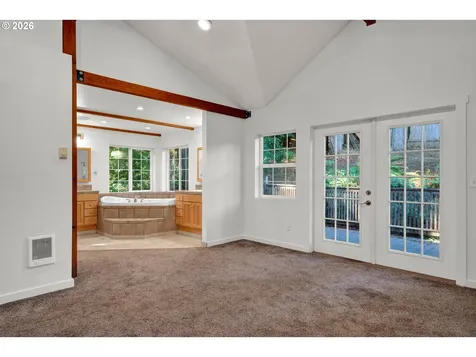 947 S R Street Cottage Grove OR 97424