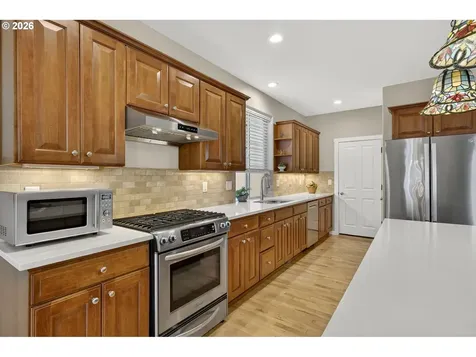 2442 NW Parnell Terrace Portland OR 97229