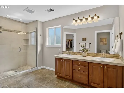 2442 NW Parnell Terrace Portland OR 97229