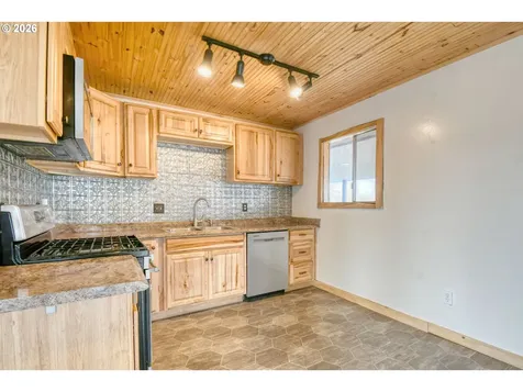 688 SW Cedar Street Pilot Rock OR 97868