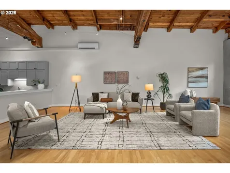 2769 NW Savier Street Portland OR 97210